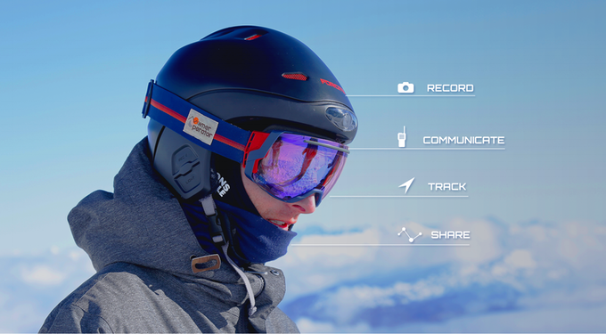 Un casque de ski solaire pour rester connecté sur les pistes