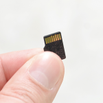 Carte SD ou microSD pour téléphone : comment bien la choisir ?